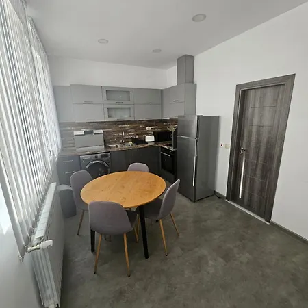 Heart Of - 4 Apartment *